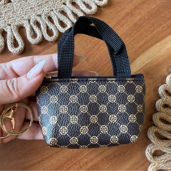 Brown KEYCHAIN Patterned Mini Tote Bag keychain - Picture 6 of 7